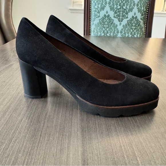 Wonders Fly Memory Gel  Black suede platform pump Heels size 35 (5) - Picture 2 of 11